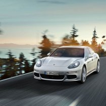 TVE - Porsche - Panamera Plug-in