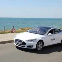 TVE - Tesla modèle S - CJD